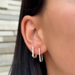 Baguette Creolen aus 585er Gold mit funkelndem Baguette-Schliff Zirkonia – luxuriöse Eleganz für stilvolle Looks.