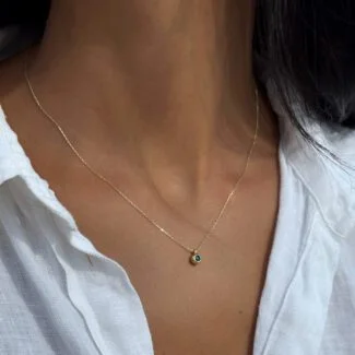 Evil Eye Charm Kette aus 585er Gold mit schützendem Nazar-Anhänger & funkelndem Zirkonia – stilvolles Schmuckstück für positive Energie & Eleganz.