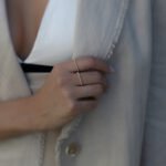 Orbs Ring aus 585er Gold mit filigranen Gold-Orbs – stilvolle Eleganz für einen luxuriösen Look.