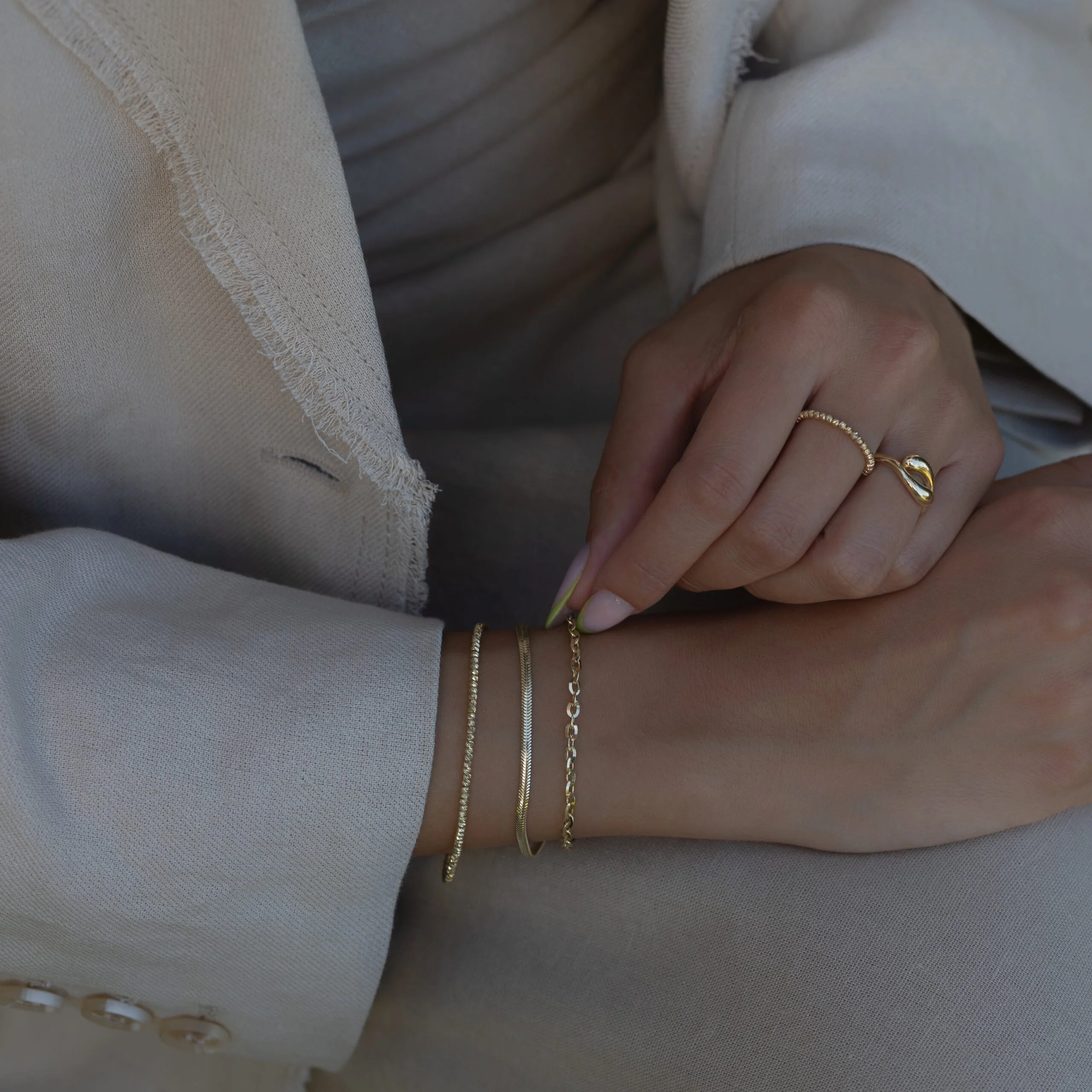 parla-3 Oval Link Armband aus 585er Gold mit stilvollen ovalen Gliedern – luxuriöse Eleganz für stilvolle Looks.