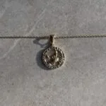 Zodiac Sternzeichen-Anhänger Krebs aus 585er Gold mit filigranem Sternbild & Zirkonia – ein stilvolles Symbol für Emotion & Schutz.