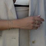 Türkis Orbs Armband aus 585er Gold mit schützendem Türkis & funkelndem Zirkonia – stilvolles Schmuckstück für positive Energie & Eleganz.