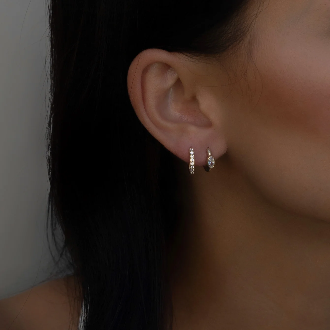 parla-73 Luna Runde Creolen aus 585er Gold – elegante, zeitlose Creolen für vielseitige Looks.