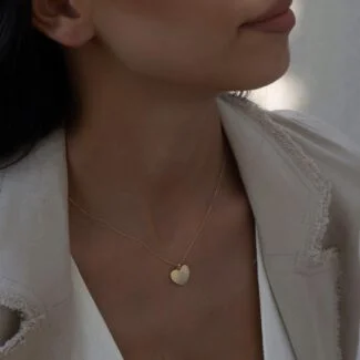 Herz Halskette aus 585er Gold mit funkelndem Herz-Anhänger & Zirkonia – ein stilvolles Schmuckstück für Liebe & Eleganz.