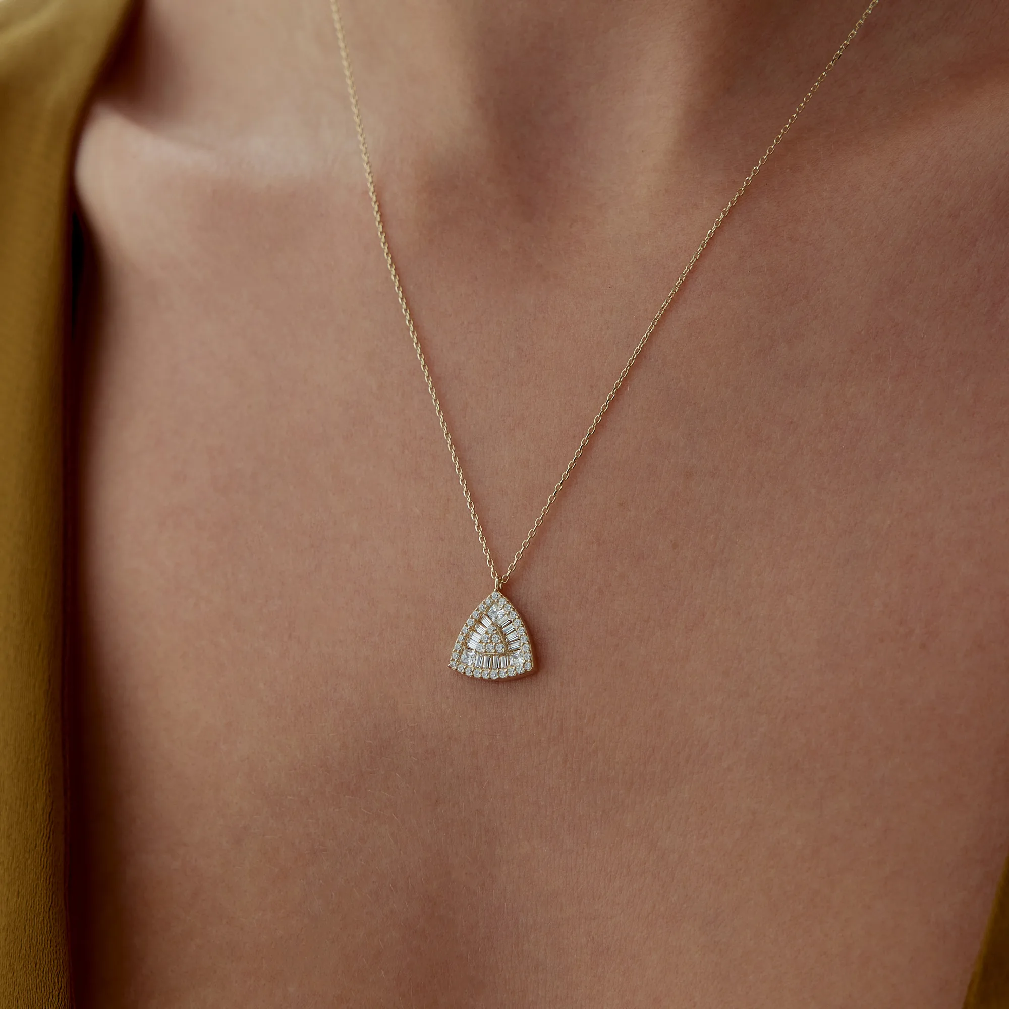 585er Gold Trapez Halskette mit Zirkonia-Steinen