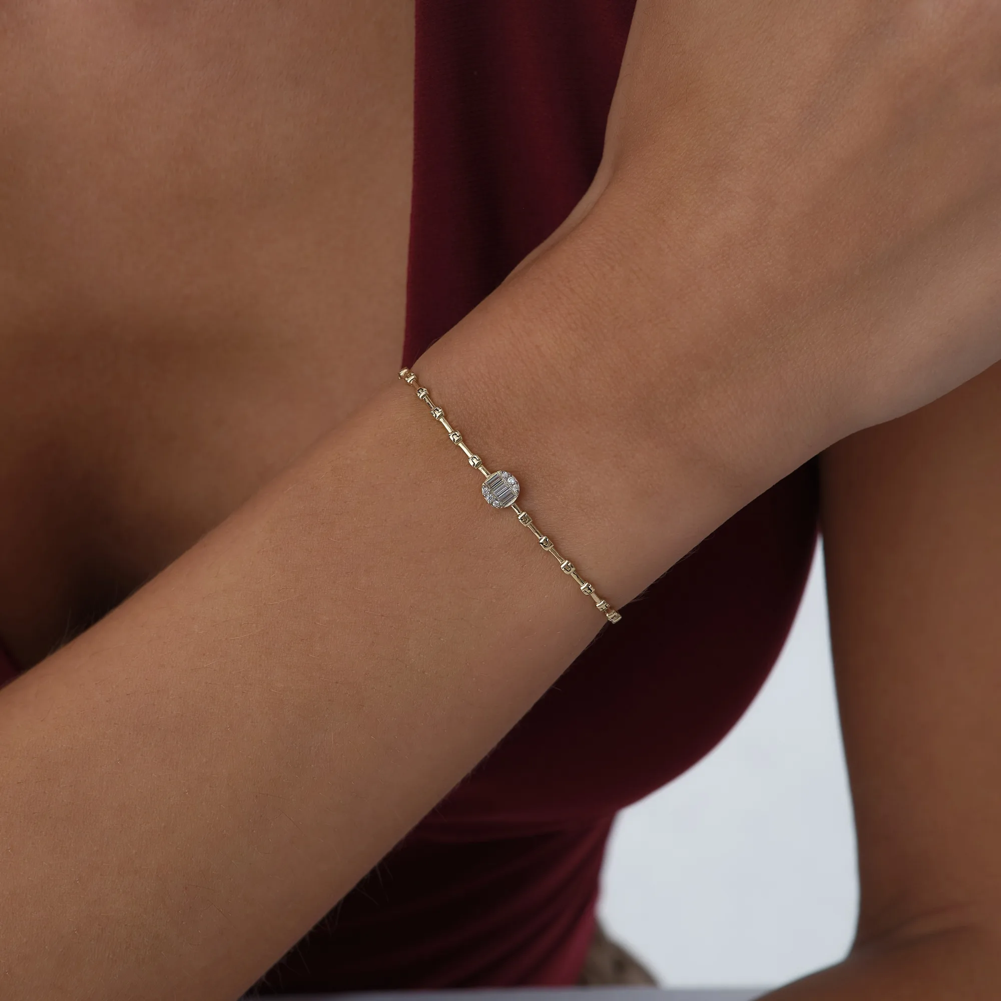 Oval Baget Bileklik Oval Baguette Zirconia Bracelet 585er Gold Oval Baguette Zirkonia Armband mit funkelnden Steinen