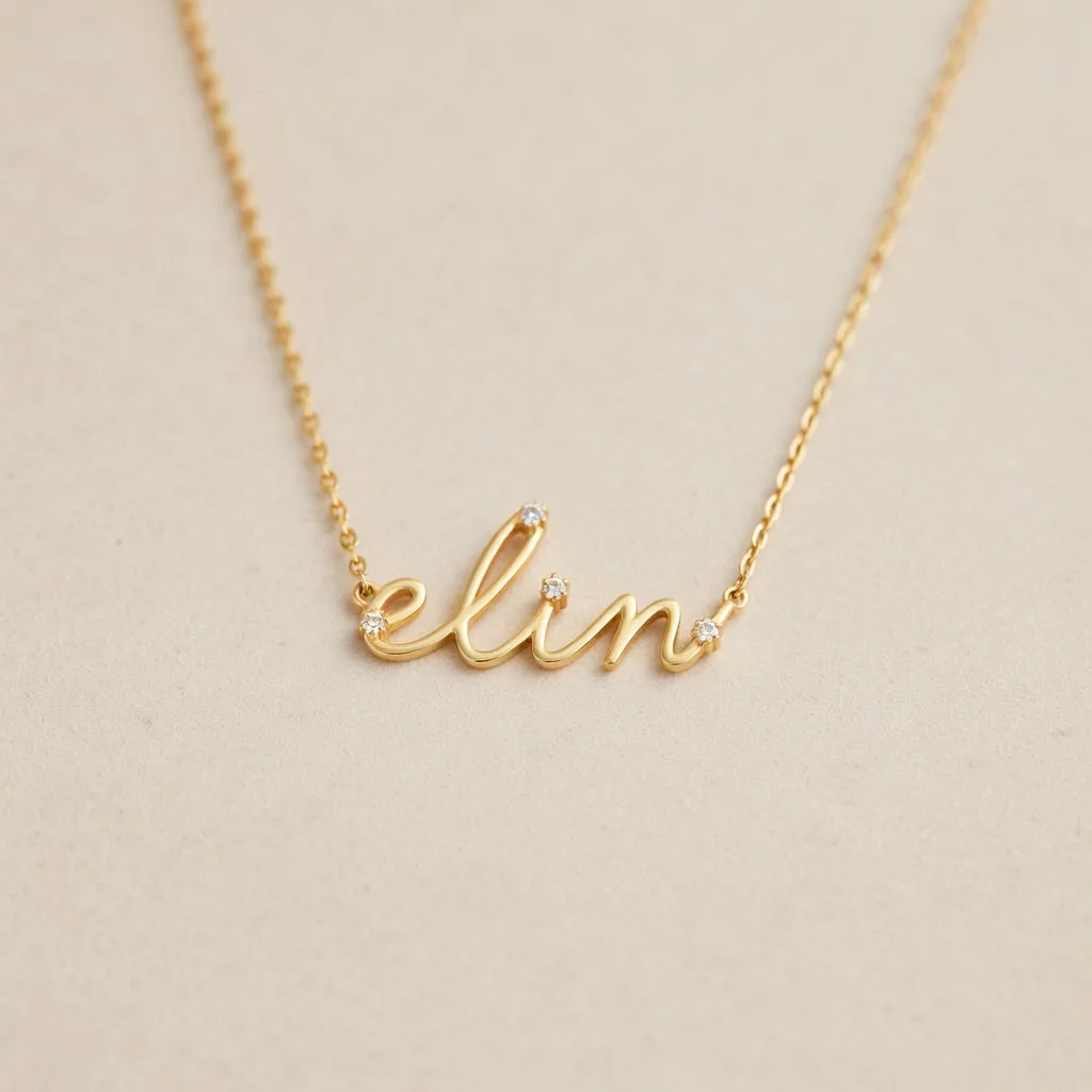 Parla Script Namenskette Personalisierte 585er Gold Namenskette mit individuellem Schriftzug