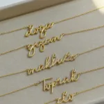 Personalisierte 585er Gold Namenskette mit individuellem Schriftzug