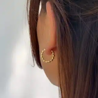 Perlen Creolen aus 585er Gold mit schimmernden Zuchtperlen – elegante Ohrringe von Parla Jewelry