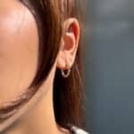 Perlen Creolen aus 585er Gold mit schimmernden Zuchtperlen – elegante Ohrringe von Parla Jewelry