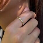 Beisteckring – Eleganter Ring aus 585er Gold mit feinen Zirkonia, ideal für Layering & als dezentes Highlight.