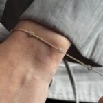 Zirkonia Herz Armband aus 585er Gold mit funkelndem Zirkonia-Herz – edle Romantik & stilvolle Eleganz.